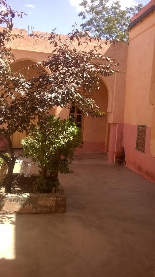 Riad Diwane ويرڭان المظهر الخارجي الصورة