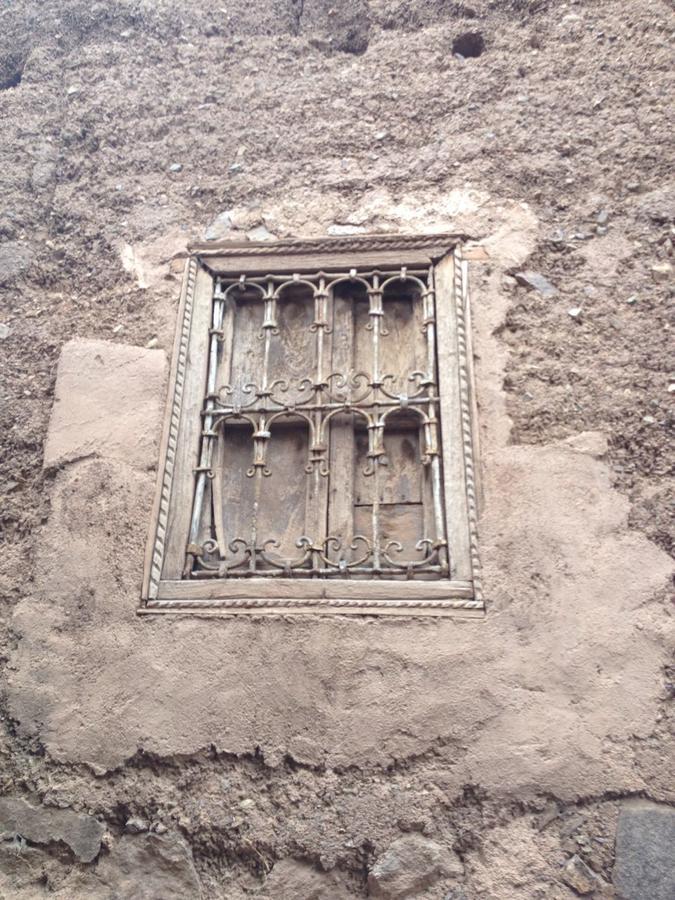 Riad Diwane ويرڭان المظهر الخارجي الصورة